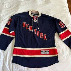 Hagelin 62 NY Rangers jersey